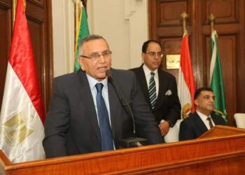 FB IMG 1656958350582 رئيس الوفد يطالب بإضافة اسم الرئيس السيسي في الدستور مع زعماء مصر