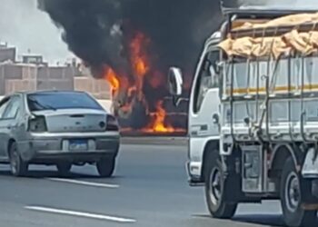 IMG 20220702 WA0015 بالصور.. النيران تلتهم سيارة على دائرى بالقاهرة