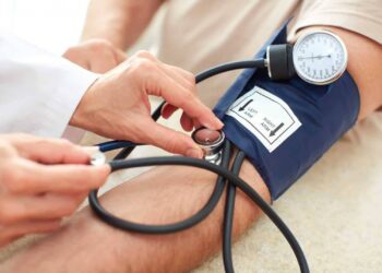 ارتفاع ضغط الدم .. أسباب الإصابة والتغذية المناسبة