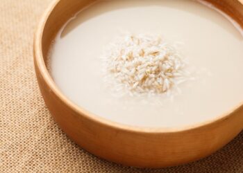 rice WATER تعرفى على فوائد ماء الأرز لنمو شعرك