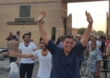 الإفراج عن 333 سجينا بمقتضى عفو رئاسي وشرطي خطاب: ننتظر الإفراج قبل رمضان عن شباب أخطأوا ولم يرتكبوا جرائم عنف