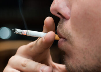 تأثير التدخين على الجهاز الهضمي