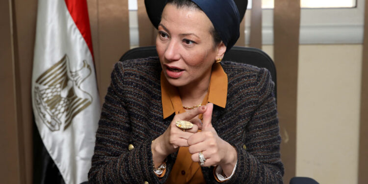 الدكتوة ياسمين فؤاد - وزيرة البيئة