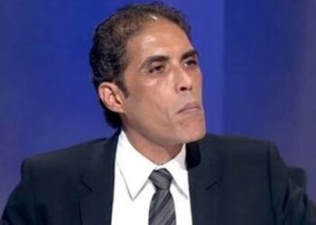 خالد 2 استقالة خالد داوود من حزب الدستور بعد خسارة مقعد الرئيس
