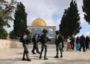 شرطة الاحتلال في المسجد الأقصى
