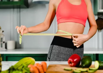 منوعات 4 فوائد الصيام المتقطع لفقدان الوزن بطريقة صحية