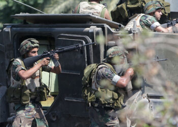 295bea0cfee0e7cb568d2eb10dd00b5e إطلاق النار على الجيش اللبناني خلال مطاردة مع مطلوبين في بعلبك