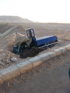 جثة مجهولة و5 مصابين في انقلاب تروسيكل على الصحراوي الغربي