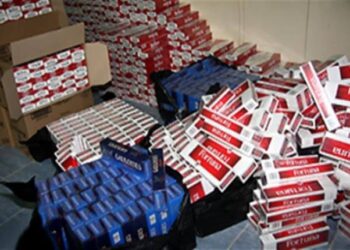 IMG 20220813 WA0015 شرطة التموين تضبط 127 ألف علبة سجائر مهربة داخل مخزن في الأزبكية