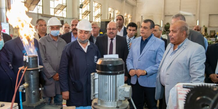 IMG 20220831 WA0013 وزير الدولة للإنتاج الحربي : "حلوان للآلات والمعدات" الأولى في الشرق الأوسط لإنتاج آلات الورش