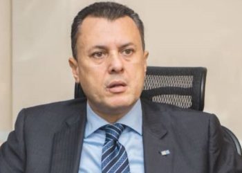 أحمد عيسى طه - وزير السياحة والآثار