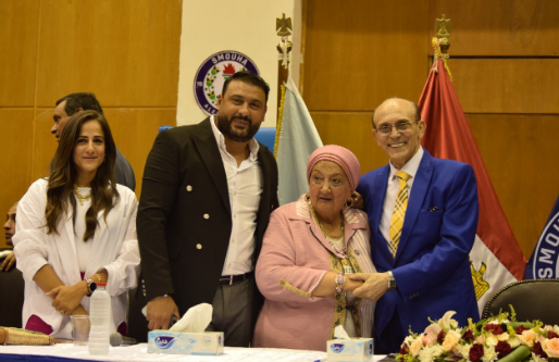 سش تكريم النجم محمد صبحي في "نادي سموحة الرياضي " بالأسكندرية