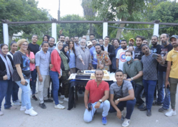يساوي صفر فريق عمل «يساوي صفر» يحتفل بانتهاء التصوير في استوديو مصر