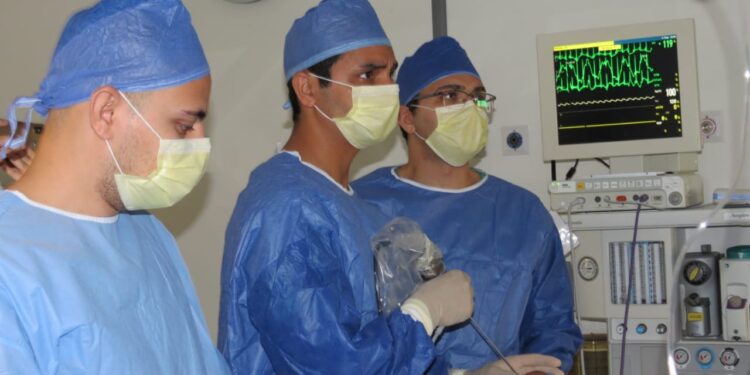 IMG 20220908 WA0154 الرعاية الصحية: نجاح جراحة دقيقة لطفلة عمرها يومان باستخدام المنظار الضوئي ببورسعيد