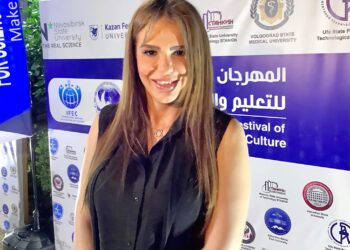 received 1606304583099311 دنيا عبدالعزيز تكشف سبب ابتعادها عن الساحة الفنية
