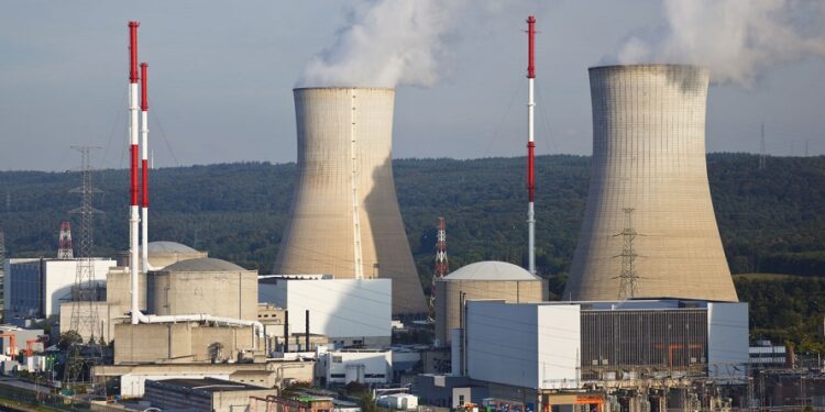 محطة طاقة نووية