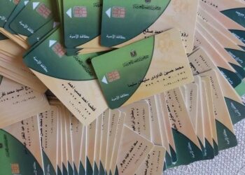بطاقات التموين 1 إيقاف بطاقات التموين لـ 53 الف مواطن.. رئيس الوزراء يوضح السبب