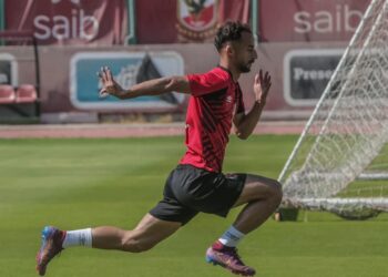 أحمد عبد القادر أحمد عبد القادر يتمسك بالرحيل من الأهلي بعد استبعاده من كأس العالم للأندية