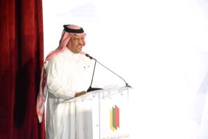 الدكتور مبارك وزير الشباب والرياضة يشهد مراسم توقيع إتفاقية إشهار المركز الدولي للحوار الرياضي