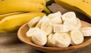 هل الموز يزيد الوزن فواكه مفيدة لجسمك ولنضارة بشرتك