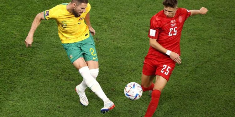 كأس العالم.. الدنمارك تهدر فرصة التقدم على أستراليا في الشوط الأول