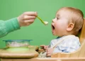 ما هو السن المناسب لإدخال البيض في وجبة طفلك؟