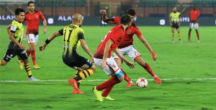 الأهلي يضرب موعد مع سموحة في نصف نهائي كأس مصر