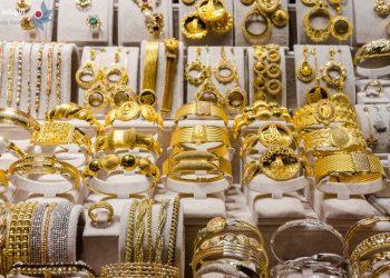 سعر الذهب الآن 1 رغم انخفاضه عالميا.. السر وراء عدم تراجع سعر الذهب في مصر