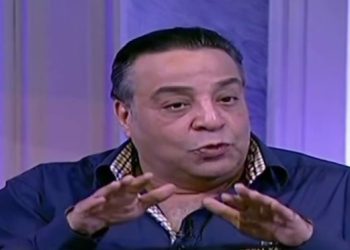 ممدوح شاهين ينفى أنباء توقف مسلسل غادة عبد الرازق