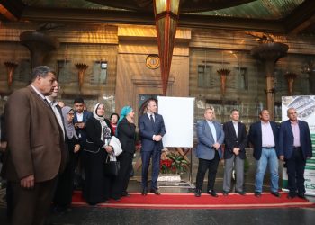 افتتاح المرحلة الأولى من مشروع الطاقة الشمسية بمحطة مصر