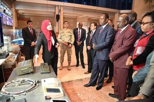  العربية للتصنيع تستقبل وفدا من كلية الدفاع الوطني الكيني