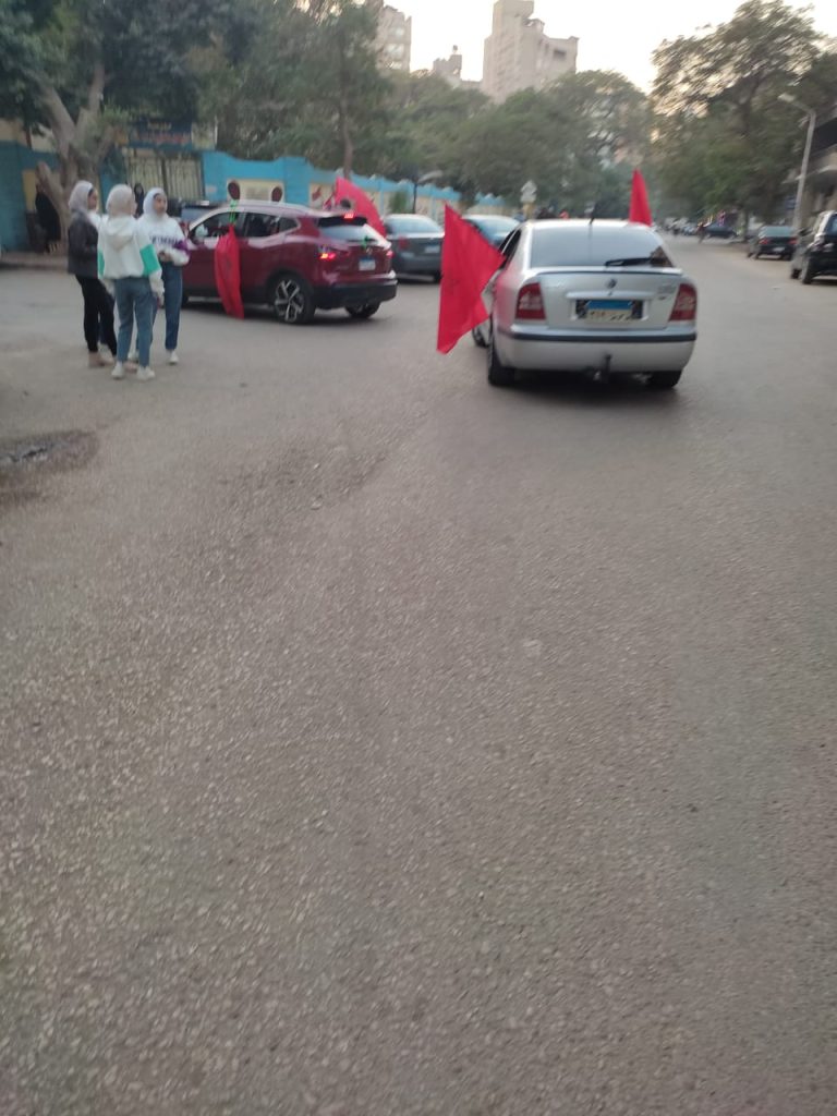 علم المغرب من شوارع مصر 