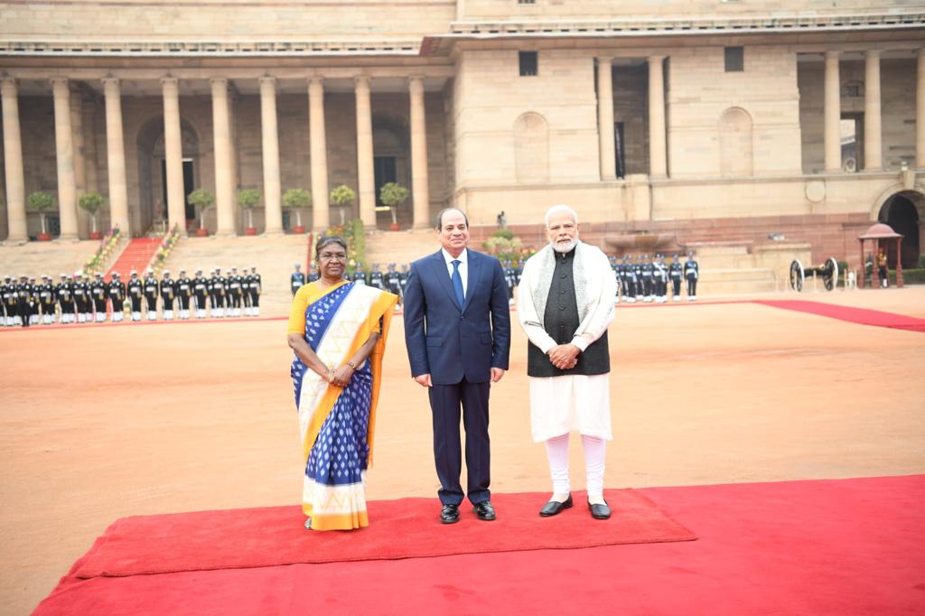 IMG 20230125 WA0028 الرئيس السيسي في الهند| استقبال تاريخي بساحة القصر الرئاسي (صور)