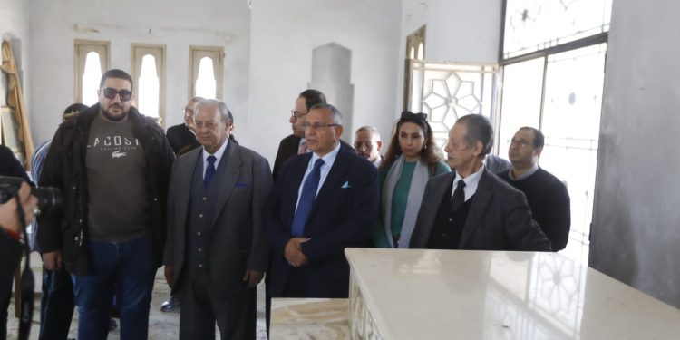 رئيس الوفد يزور قبري الزعيمين مصطفي النحاس وفؤاد سراج الدين