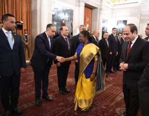 رئيسة جمهورية الهند 1 رئيسة جمهورية الهند تشيد بالتجربة التنموية الناجحة لمصر بقيادة السيسي