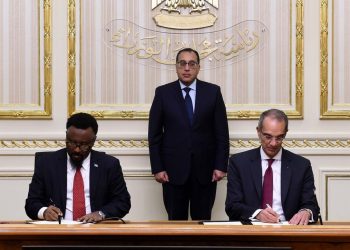 ص1 توقيع مذكرة تفاهم بشأن التعاون بين حكومتي مصر والصومال في تكنولوجيا المعلومات 