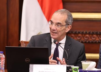 20230206 144205 وزير الاتصالات: تطبيق جديد لتمكين المصريين بالخارج من خدمات مصر الرقمية