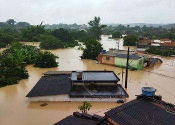 ش مصر تُعزي البرازيل في ضحايا الفيضانات.. عشرات الوفيات والمفقودين