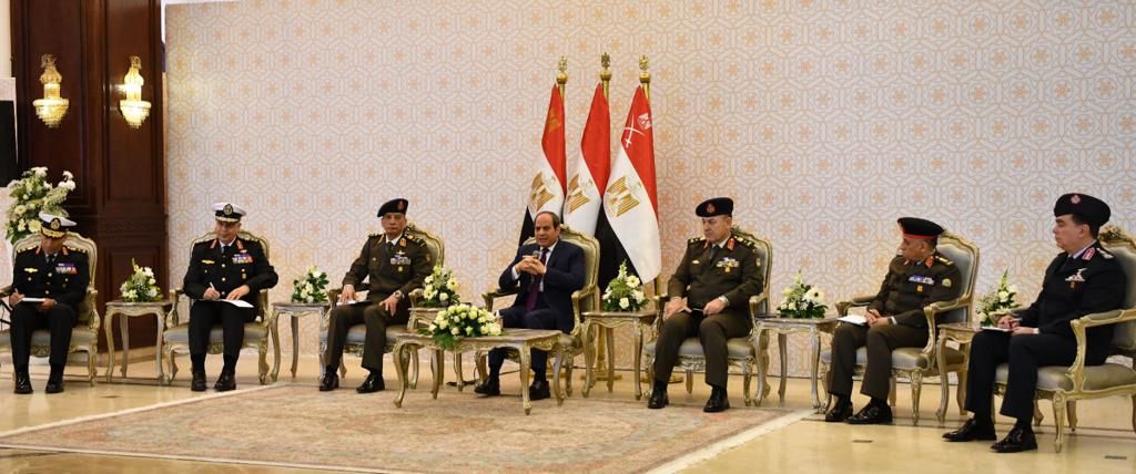 لقاء الرئيس السيسي مع قادة القوات المسلحة