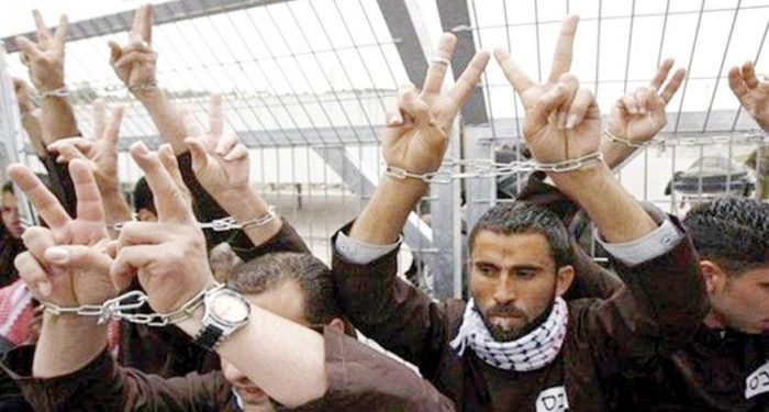 الاسرى الفلسطينيون لليوم الـ32.. الأسرى الفلسطينيون يواصلون «العصيان» في سجون الاحتلال