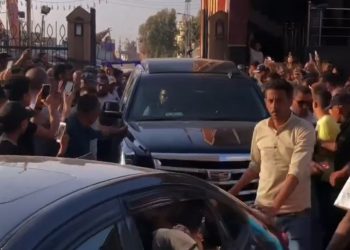 IMG 20230522 210258 الجمهور يحاصر محمد رمضان أثناء تصوير فيلم "عالزيرو" في المنصورة.. صور