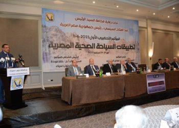 هشام أمنة آمنة: مصر تمتلك سياحة علاجية بالمحافظات.. وحمام موسى علاج للروماتيزم