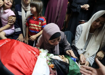 فغا9هج ف0ا تشييع جثمان شهيد فلسطيني قتل برصاص الإحتلال الإسرائيلي
