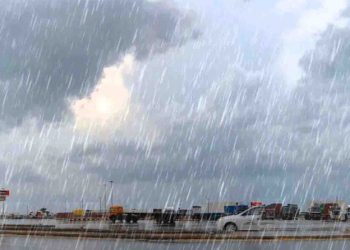 1 96 أمطار غزيرة ورعدية.. الأرصاد تحذر من تقلبات الطقس خلال الساعات المقبلة