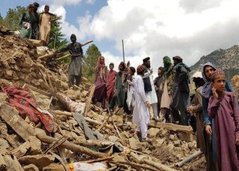 1 15 1000قتيل ضحايا زلزال أفغانستان والمستشفيات مكدسة بالمصابين