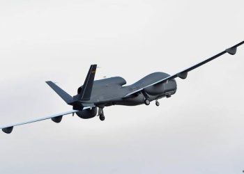 طائرة بدون طيار صحف إسرائيلية: طائرة بدون طيار أطلقها الحوثيون وراء حادثي طابا ونويبع