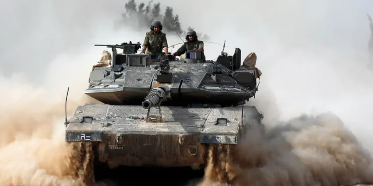 دبابة إسرائيلية فى غزة