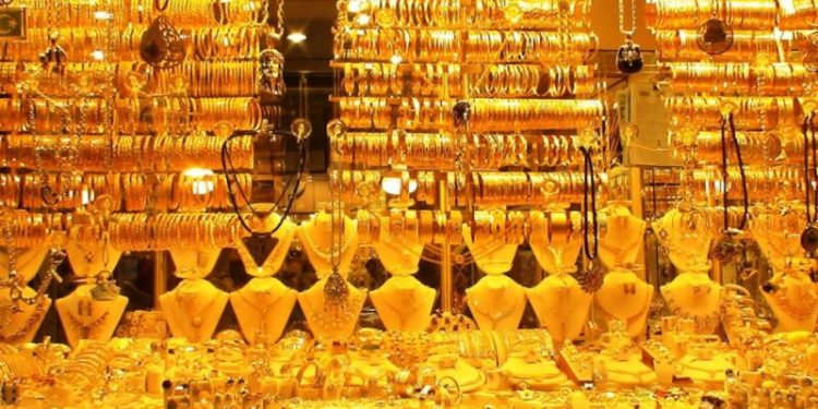 أسعار الذهب gold 2 انخفاض سعر الذهب في الصاغة اليوم الإثنين 12/2/2024