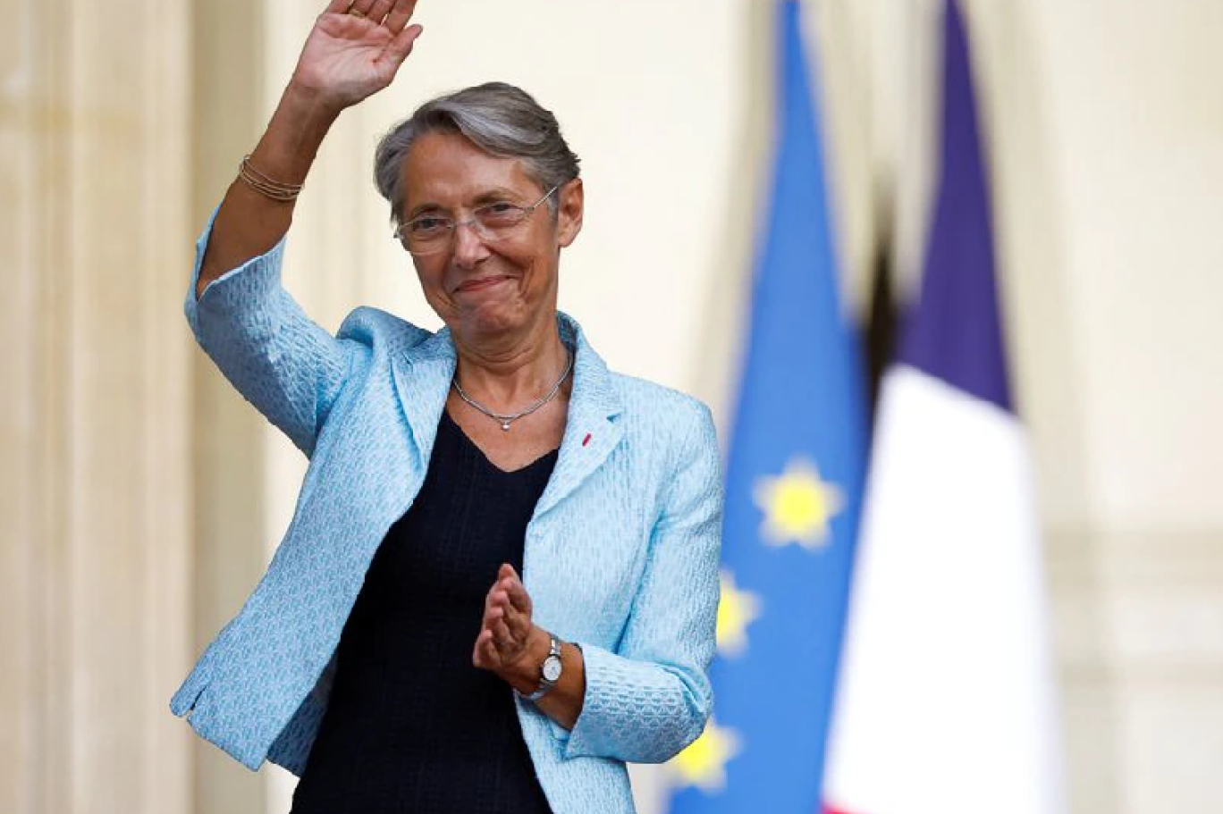 استقالة إليزابيث بورن رئيسة الوزراء الفرنسية