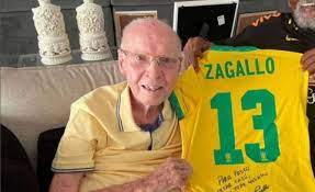 زجالو وفاة المدرب البرازيلي الإسطورة زجالو عن عمر يناهز 92 عاما